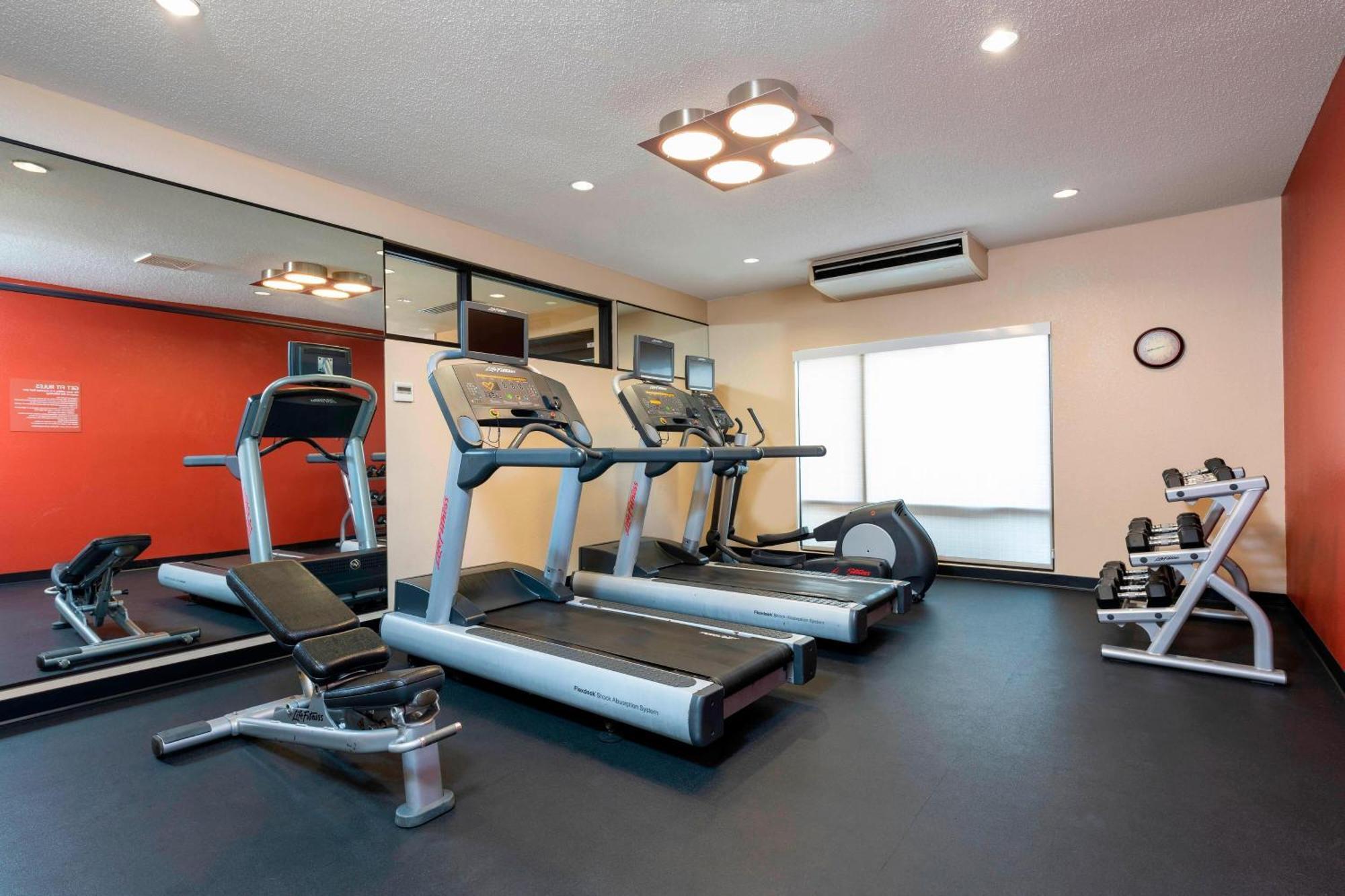 Towneplace Suites Fort Wayne North Luaran gambar