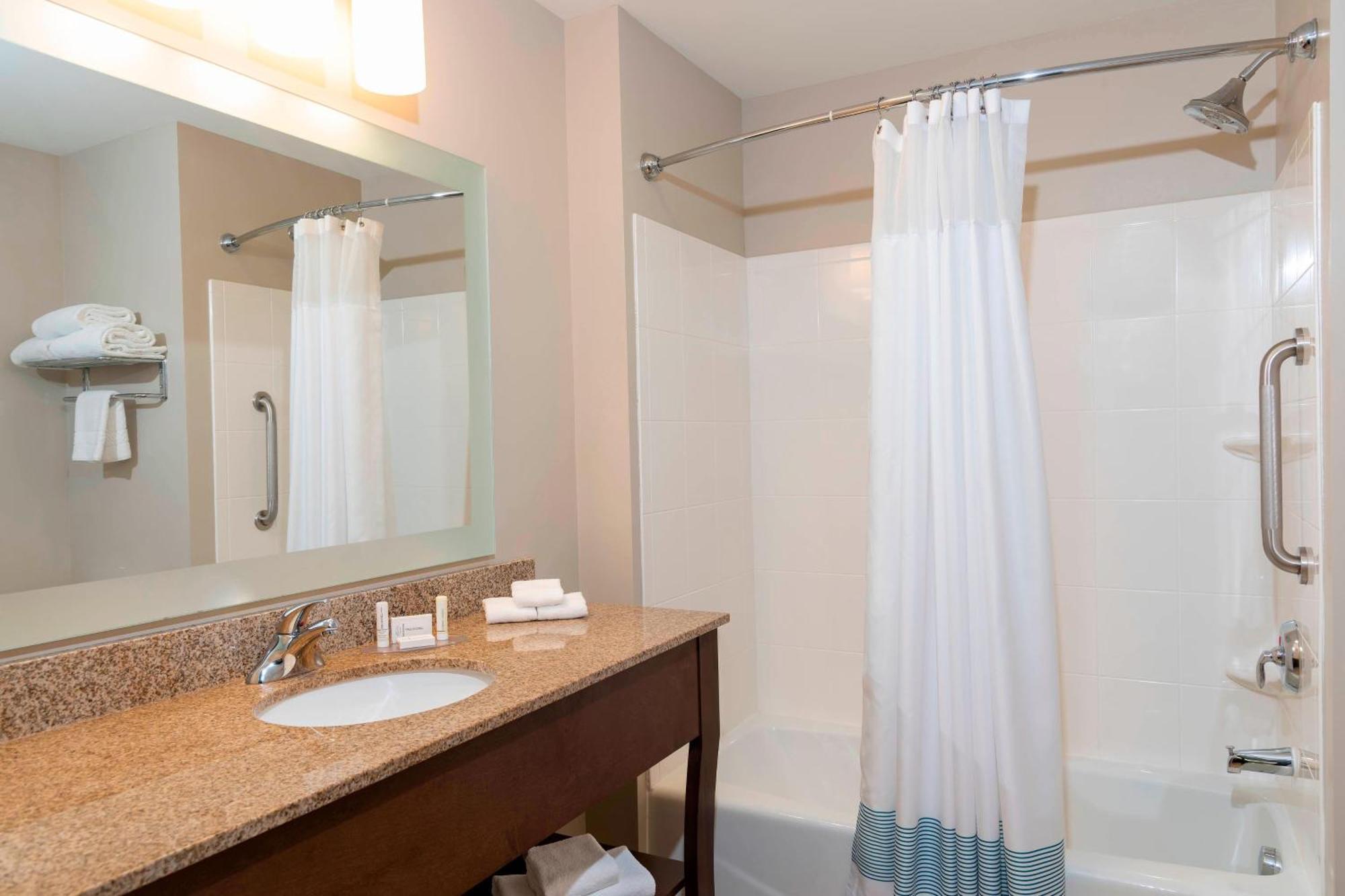 Towneplace Suites Fort Wayne North Luaran gambar