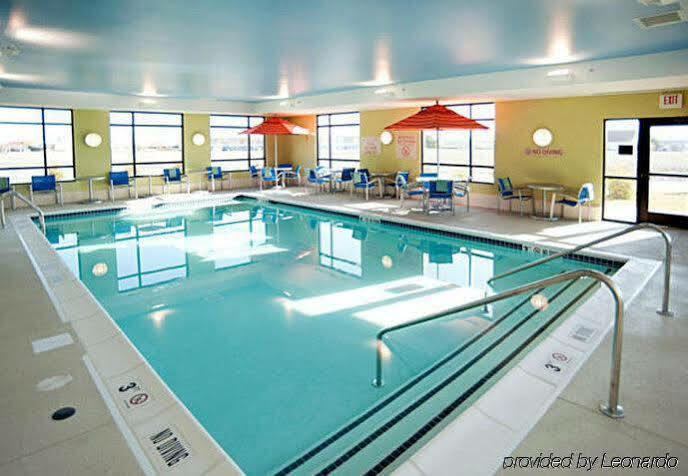 Towneplace Suites Fort Wayne North Luaran gambar